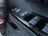 運転席窓操作部スイッチの画像です。