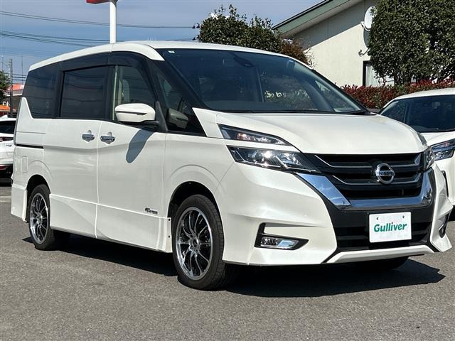 セレナ 2.0 ハイウェイスター Vセレクション 4WD 4WD 修復歴無し