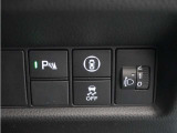 ◆パーキングセンサーシステム◆車庫入れの時などに近くに障害物がある場合、障害物までの距離を音で知らせてくれます。