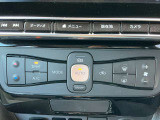 オートエアコンは、温度や風量を自動で調整してくれるため、運転に集中でき、疲労軽減にもつながります。また、車内の温度を一定に保つことで、結露やカビの発生を防ぐ効果もあります。