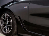 【BMWアロイホイル】軽量かつ強度に拘ったアロイホイル。走行性能ポテンシャルを引き出す設計。車の足元を引き締めてくれる大きなポイントはアロイホイルです。