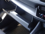 【収納】車検証やティッシュBOXいろいろすっきり収納できて便利です!