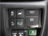 ◆オートブレーキホールド機能付き電子パーキングブレーキ◆ブレーキペダルを足から離しても停車状態を保ちます。アクセルを踏めば自動でブレーキが解除され、発進可能!