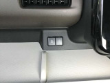 各種スイッチ類はこちらにレイアウトしています。