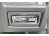 ETC車載器付きです。高速道路の料金所もスムーズに通過できます。