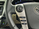ステアリングスイッチ装備!運転しながら手元でオーディオの操作などができます。