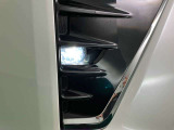 悪天候時も明るく前方を照らしてくれるLEDフォグランプ☆