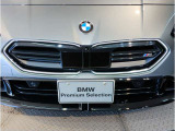 【キドニーグリル】BMWは約90年もの間、ほぼ全ての車両にひと目でBMWだと分かるこの特徴的なフロントグリルが備えられ、デザイン・アイコンとして親しまれてきました。