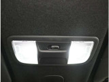 マップランプで夜間のナビの使用時にも明るくしてご使用できます♪