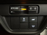 ★ETC2.0搭載★ お出かけには今や欠かせなくなってきましたETC装備で、高速道路の利用もスマートに!料金所もスイスイ通過&rArr;快適ドライブにかかせないアイテムです