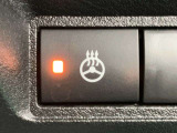 ハンドルヒーターが装備されております!車内暖房よりも早く温まるので冬場でも快適に運転ができます。