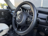 ◆LIBERALAは、輸入車選びの新たなスタイルを提案するインポート・セレクト・ブランドです。オーナー様となる方がクルマから直接感じる感性を第一にした、最良の一台との出会いをコーディネートいたします。