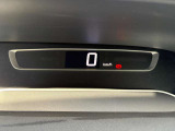 スピードメーターはデジタルメーター仕様!