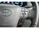 レーダークルーズコントロール(全車速追従機能付)付きです。車速に応じて追従支援してくれるので、ロングドライブも快適です。詳細は販売店スタッフまでおたずねください。