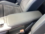 【正規認定中古車】 アフターフォローについては全国のBMWディーラーで対応が可能です☆外車が初めて・・・のお客様も安心してお乗りいただけます☆