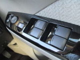運転席ドアスイッチ