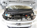 ◆エンジンルーム◆車の心臓部分のエンジンルームが汚いとトラブルの基になります。当店は専用の液剤を使って徹底的に綺麗にします。