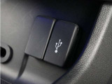 ◆USB外部入力端子◆使いやすい場所に装備されています。