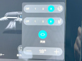 【シートヒーター】寒い日に重宝するシートヒーター!エアコンより早く温まってくれるので寒がりの人も安心ですね。エアコンの温風は乾燥するから苦手、という方にもをおすすめです。