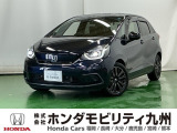 運転席に座った瞬間、広い開放感に包まれます。フロントピラー(フロントガラス両脇の柱)を極限まで細くしたことで、右左折時の死角がほとんどありません。運転が苦手な方でも安心してハンドルを握れます