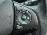 ◆アダプティブクルーズコントロール◆予め設定した車速内でクルマが自動的に加減速。前走車との適切な車間距離を維持しながら追従走行します。【LKAS】車線維持支援システムでステアリング操作を支援。