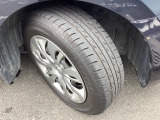 タイヤの残量は是非お車でご確認下さい。