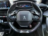 内装クリーニングも施しております。内装の綺麗なお車は気持ちが良くオススメさせていただく1つのポイントになっております。