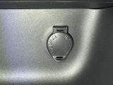 シガーソケット用の充電器が使用可能です!