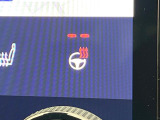 【ステアリングヒーター】冬場に冷たくなりやすい革巻きステアリングを、スイッチ一つで素早く適温に!エアコンよりも早く温まってくれるので、寒い日の運転も快適になりますね♪