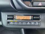 運転者に優しいスイッチ類の配置です。