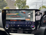 駐車時、後方の映像がモニターで確認できます。狭い場所での駐車もスムーズです。
