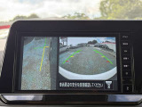 ナビのOPTボタンを二回押すことで運転席からの死角もカバーできます