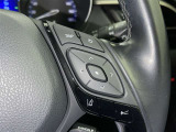 各操作スイッチなどもハンドルから手を放すことなく操作可能で安全運転に支援いたします!