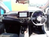 周りが見やすく運転しやすいお車です♪
