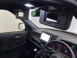 ★【あると便利な装備】運転席・助手席サンバイザー&ミラーが装備されています