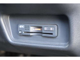 もちろんETC付きでビルトインタイプを装備!見た目もスマート♪高速道路の料金所も楽々通過♪