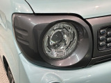 LEDヘッドライトは、点灯の瞬間から最大光量を発揮し、突然暗くなるトンネルなどでの安定感を高めます。