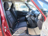 内外装およびエンジンル-ムなど専用クリ-ニング致します。車両クリ-ニングのプロが施工致します(全在庫無料施工)