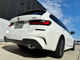 BMWのお車は、&ldquo;駆け抜ける歓び&rdquo;を体現しております。走行の安定性とコーナリングの良さを追求し、思い通りにハンドルの操作可能です。