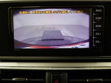 バックカメラが付いているので後方確認が非常にしやすいです。今や運転初心者も熟練者も必須装備!ついていて損はないですね♪