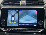 【アラウンドビューモニター】車を上から見下ろしているかのような映像で周囲の状況がひと目で確認、狭い駐車場に駐車するときも安心です♪♪障害物などがあると警告音がなりますので安心して駐車が出来ます★