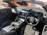 搭載されるエンジンは3リッターV6スーパーチャージャー付き。340psと45.9kgmを発生。