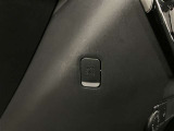 荷物かけがご利用いただけます。