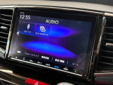 ナビのオーディオソース画面です!ラジオやBluetoothなど、さまざまな音楽ソースを選択して楽しめます。お好みの音楽を聴きながら、毎日の通勤からロングドライブまで快適にお過ごしいただけます。