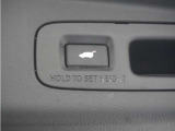 ◆パワーテールゲート◆キーや運転席のボタン、ハンズフリー機能など多彩なアクセスで自動開閉できます。
