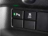 ◆パーキングセンサーシステム◆車庫入れの時などに近くに障害物がある場合、障害物までの距離を音で知らせてくれます。