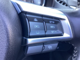 MRCC(マツダレーダークルーズコントロール)は先行車との車間を維持しながら追従走行を行い、長距離でのドライバー負担を軽減させてくれます。