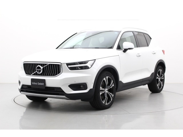 XC40 B4 AWD インスクリプション 4WD