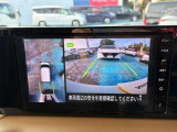 ★アラウンドビューモニター装備ですので、バックや縦列駐車の際に上から見た映像があなたを安心サポート!一度使ったらやめられない!