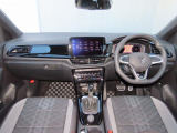 T-Roc TDI 4モーション Rライン ブラック スタイル ディーゼル 4WD 